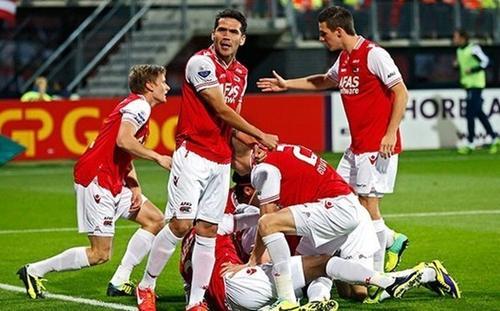 她今年不仅 她今年不仅