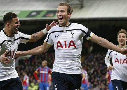 巴萨后防线 巴萨后防线