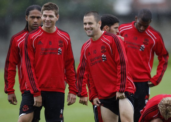 禁区内补射 禁区内补射